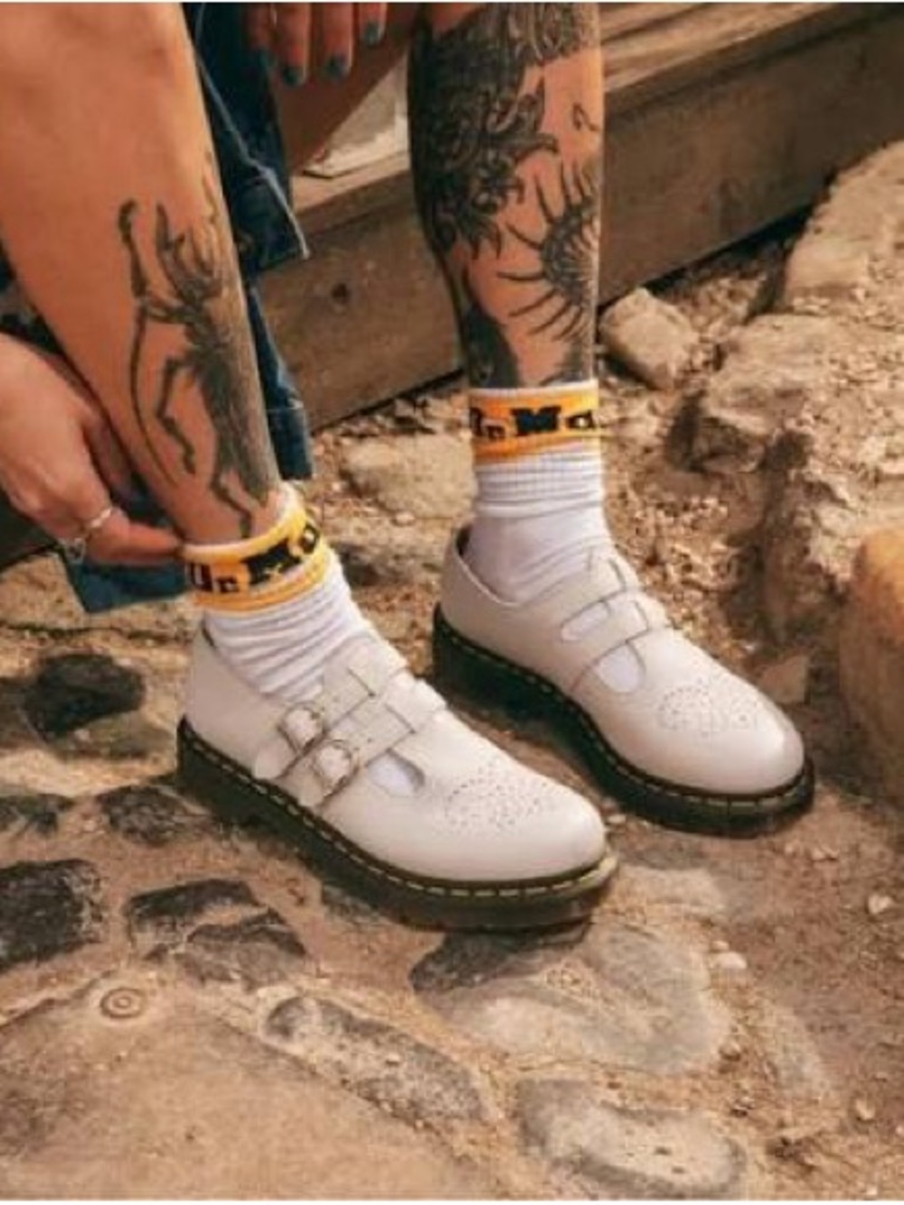 NWT  Dr. Martens 8065 Smooth Leather Mary Jane Shoes - Picture 11 of 15